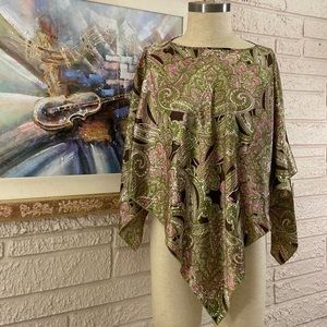 🌹View Paisley Print Poncho Style Top